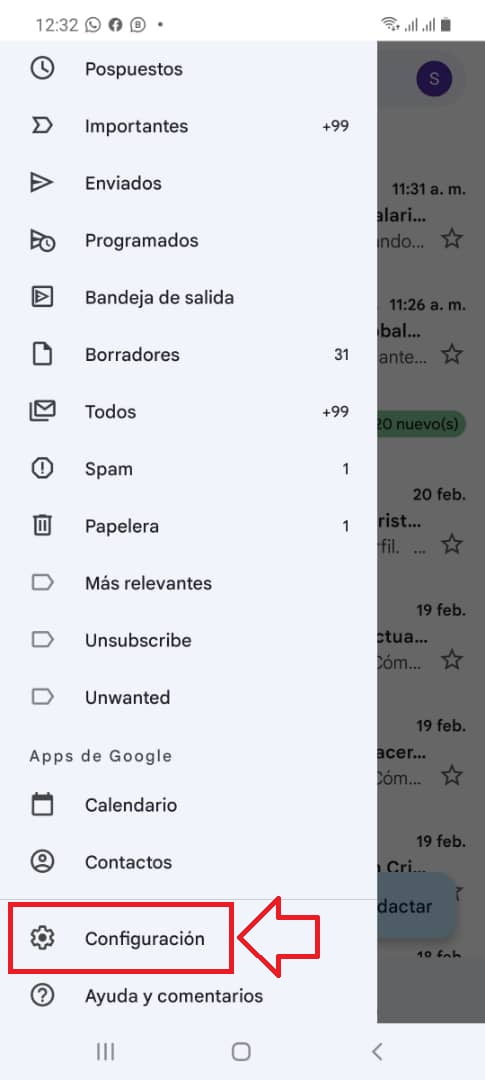Elige la opción de Configuración en el menú