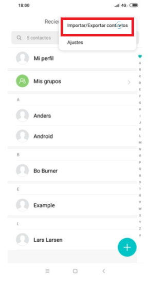 Presiona sobre “Importar/Exportar contactos”