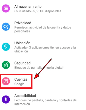 Selecciona la opción “Cuentas”
