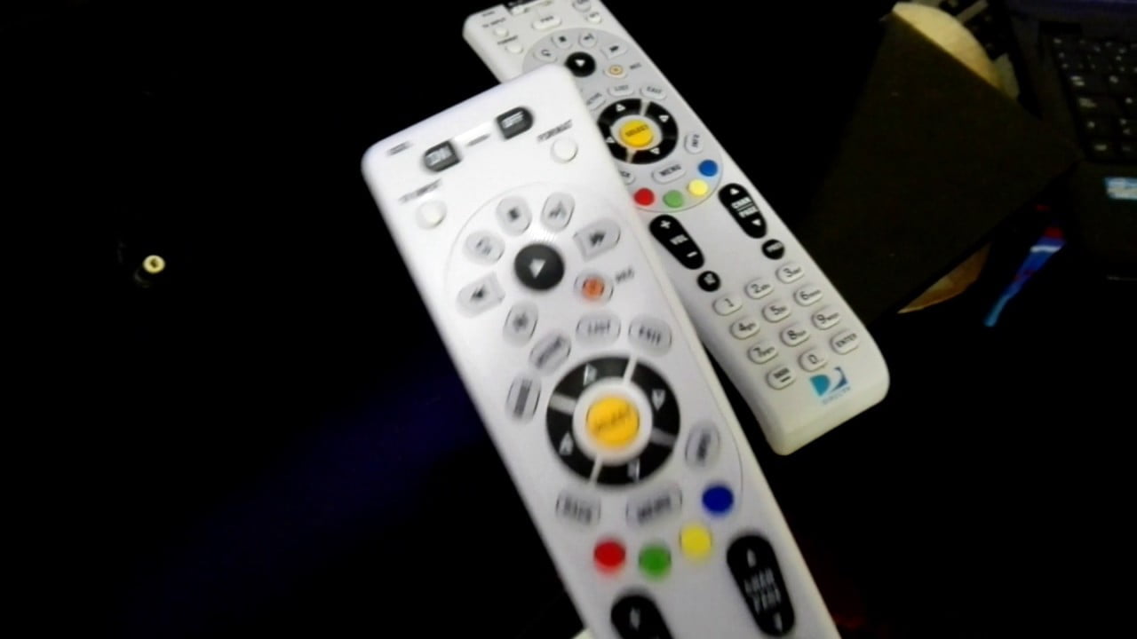 Vincula tu dispositivo y el control remoto de DirecTV Stream Vincula tu dispositivo y el control remoto de DirecTV Stream