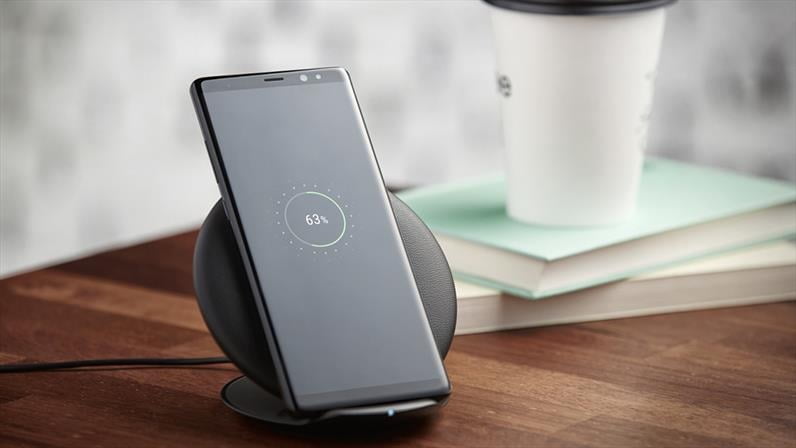 Qué es y cómo funciona la carga inalámbrica